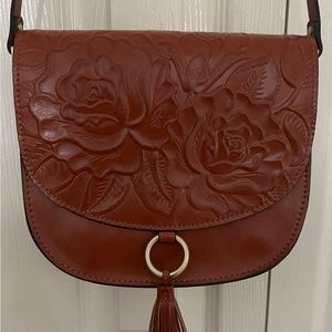 Patricia Nash Brinlee Tooled Leather Saddle Crossbody Tan - Pre-owned